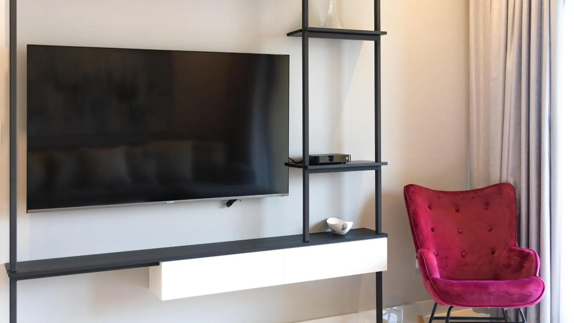 Spacious And Stylish 3-Bedroom In Al Sidir, Greens Dubai Apartamento